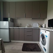 продам 1 комнатную квартиру 42 кв. м