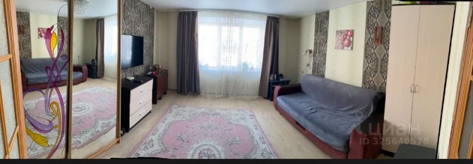 Продаю трехкомнатную квартиру - изображение 1